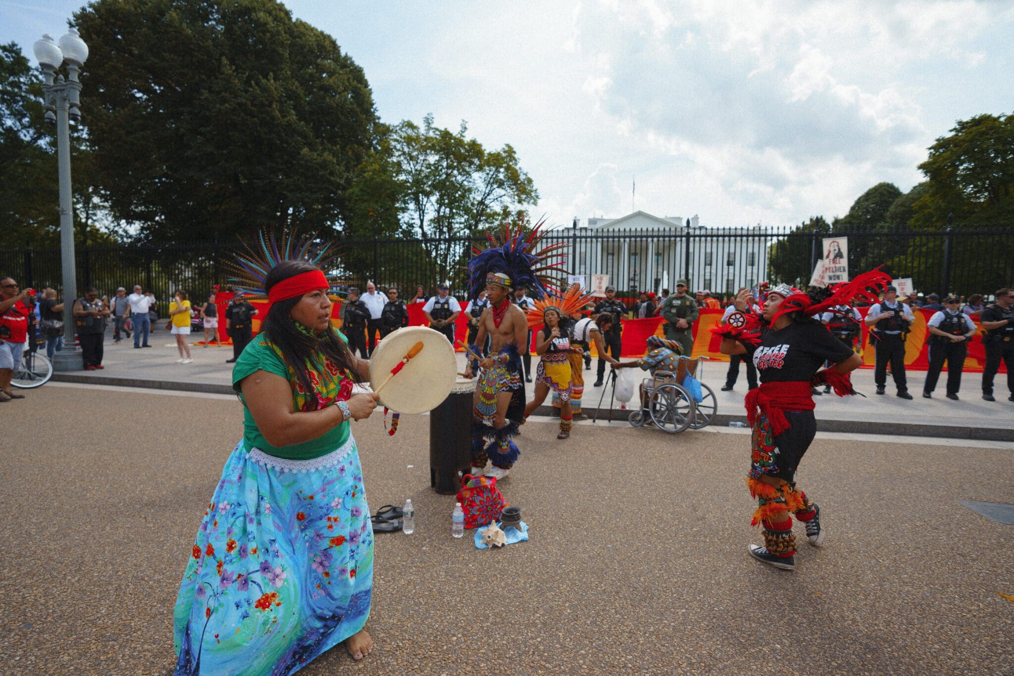 Campaign: President Biden Should Free Leonard Peltier | Amnesty